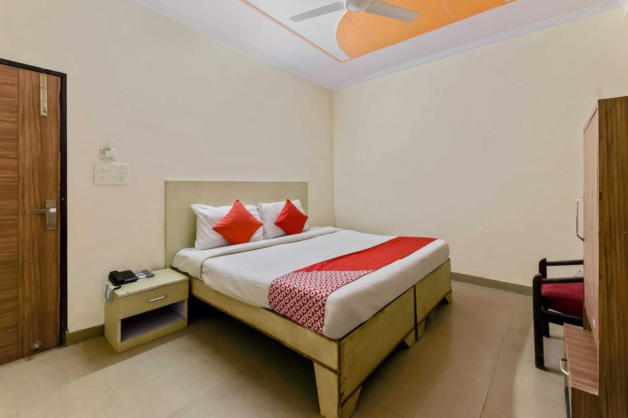 Blossom Suites Bengaluru Zewnętrze zdjęcie